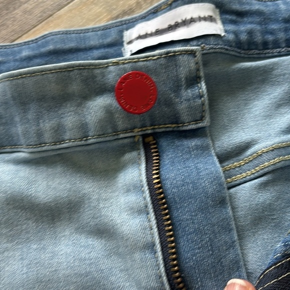 Lane Bryant Boyfriend Midi Shorts w/ Rainbow Appliqués Size 20 - Picture 5 of 5